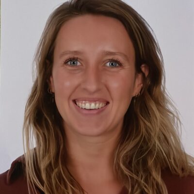 Portretfoto van Jolet Verhoeven